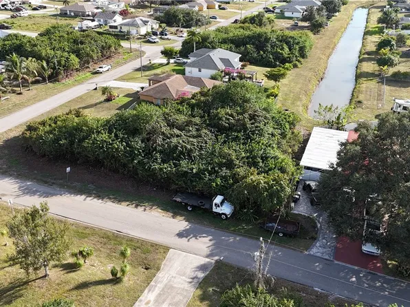 5101 Barth St, Lehigh Acres, FL 33971