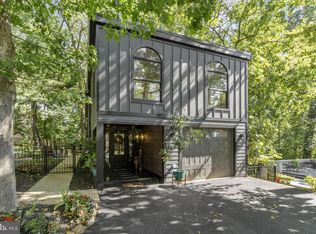 1408 Fallswood Dr, Rockville, MD