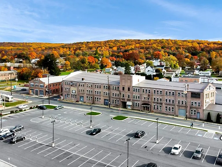 Fleetwood Lofts — Photo 56