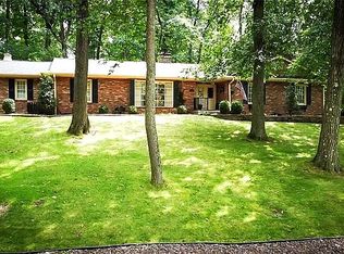 324 Lakewood Dr, Butler, PA 16001