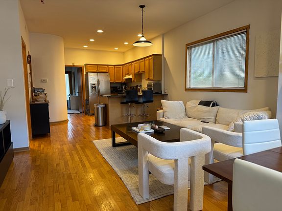 2nd image of 1334 W Huron St APT 2