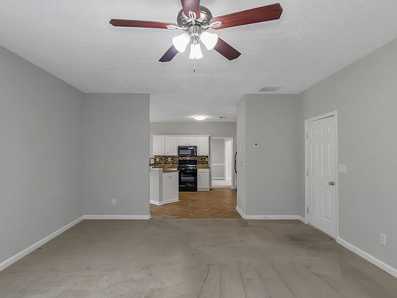 5th image of 2930 Bridle Creek Dr SW