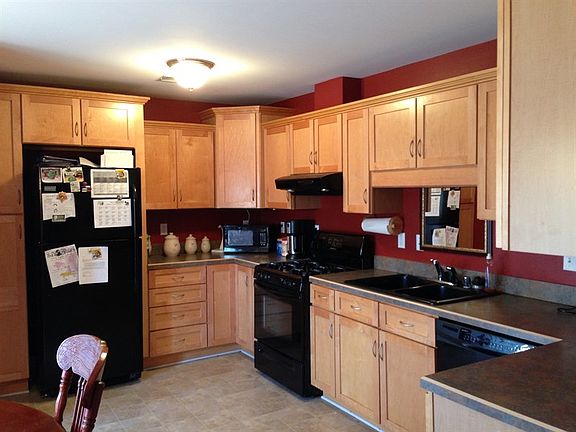 5th image of 111 Twin Oaks Dr