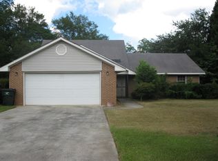 319 Wake Forest Dr, Warner Robins, GA 31093