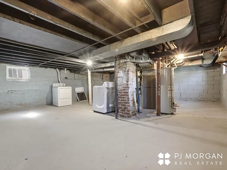 6031 Pine St — Photo 19