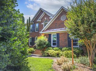 1811 Greenmont Ct, Roanoke, VA 24012