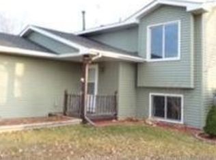 3055 Lake Ridge Dr, Big Lake, MN 55309
