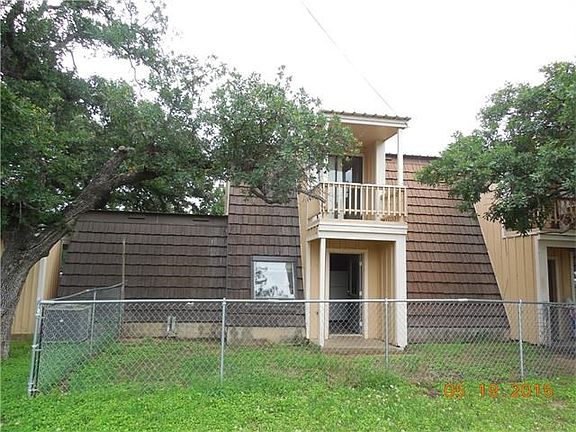 5th image of 223 Big Oaks Dr