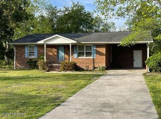 1692 Guyton Rd, Bladenboro, NC 28320