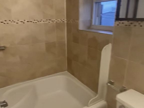 16BB7D63-546F-4A93-8B65-F9613548971B