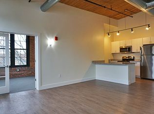 60 Water St APT 3002, North Andover, MA 01845