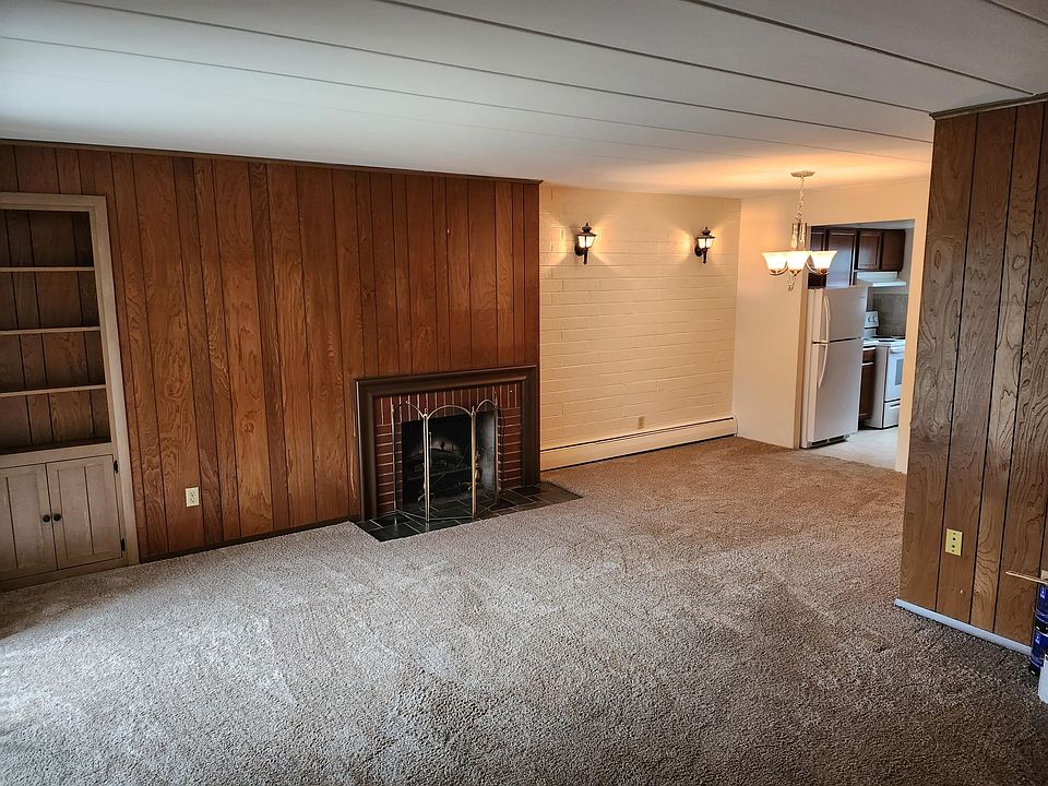 1st image of 2104 Oxford Ave