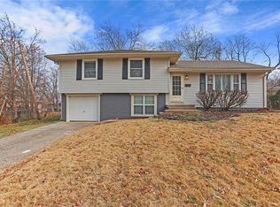 8403 Everett St, Raytown, MO 64138