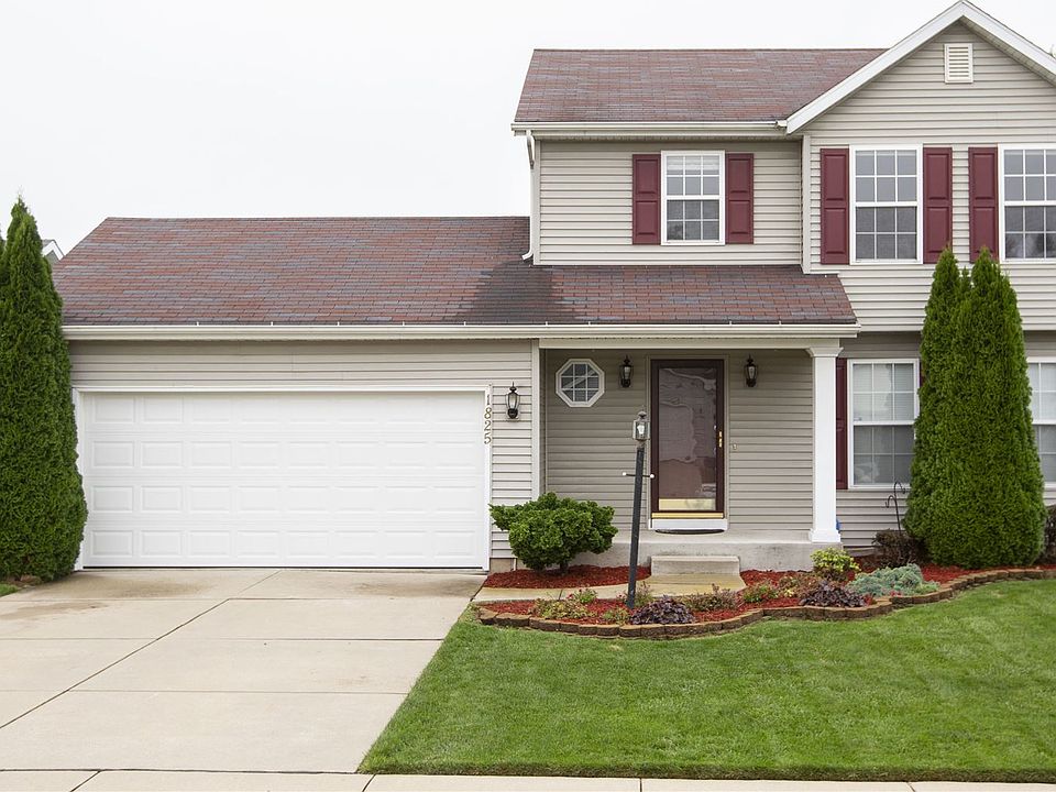 1st image of 1825 Miniature Rose Ln