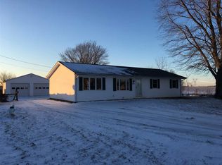 8760 S Springboro Rd, Brookston, IN 47923