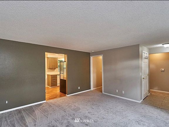 5th image of 25225 144th Pl SE