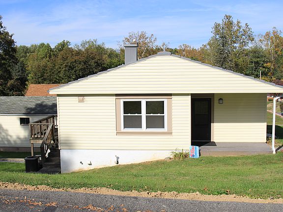 Side of house Unit 1 