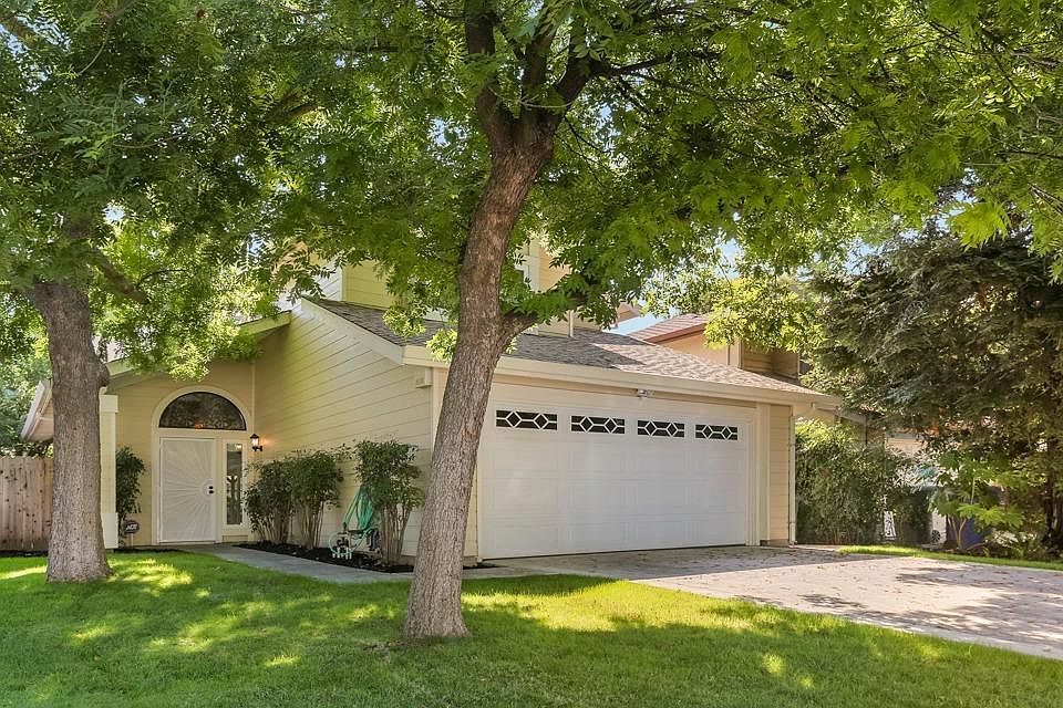 2nd image of 3646 Rio Pacifica Way
