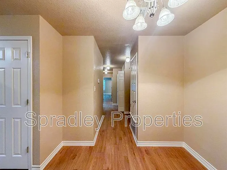 208 Andy Ln #A — Photo 6