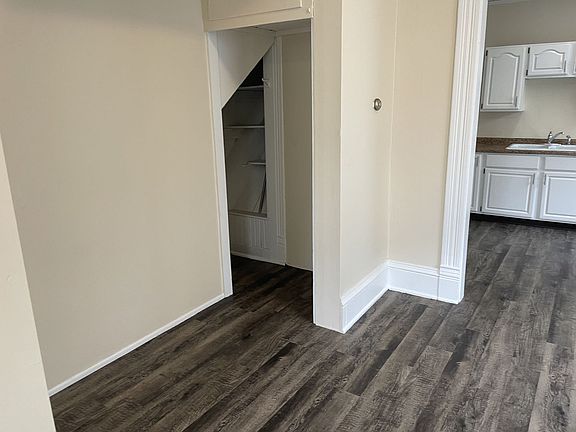 2nd image of 1710-14 E Bradford Ave #1E