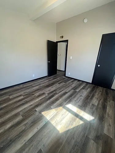 506 E Pierce St #5 Photo 1
