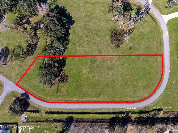 3rd image of 221 Grand Manor Dr