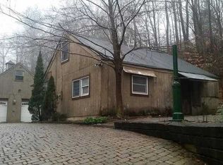 70 Riverside Rd, Hewitt, NJ 07421