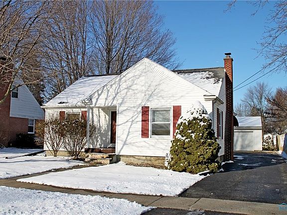 2nd image of 204 Wolfly Ave