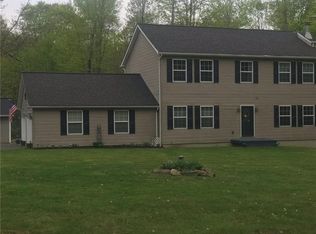 60 Walter Rd, Grove City, PA 16127