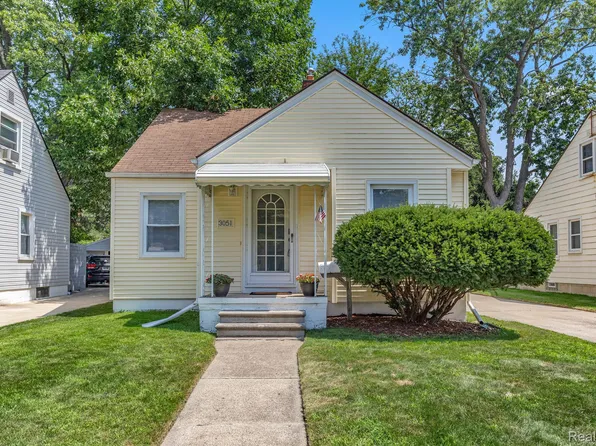 3051 Geneva St, Dearborn, MI 48124