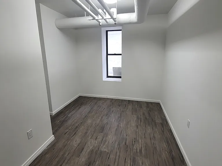 240 E 175th St #3G — Photo 10