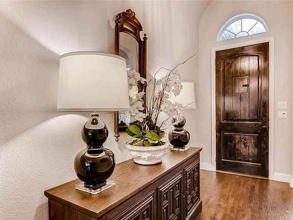 5th image of 6009 Mickelson Way