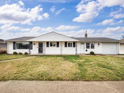 221 N Tuxedo Dr, South Bend, IN, 46615