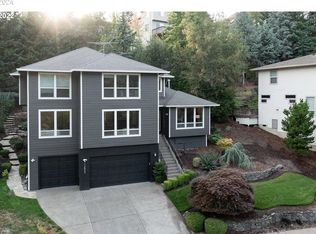 12822 SW Morningstar Dr, Tigard, OR 97223