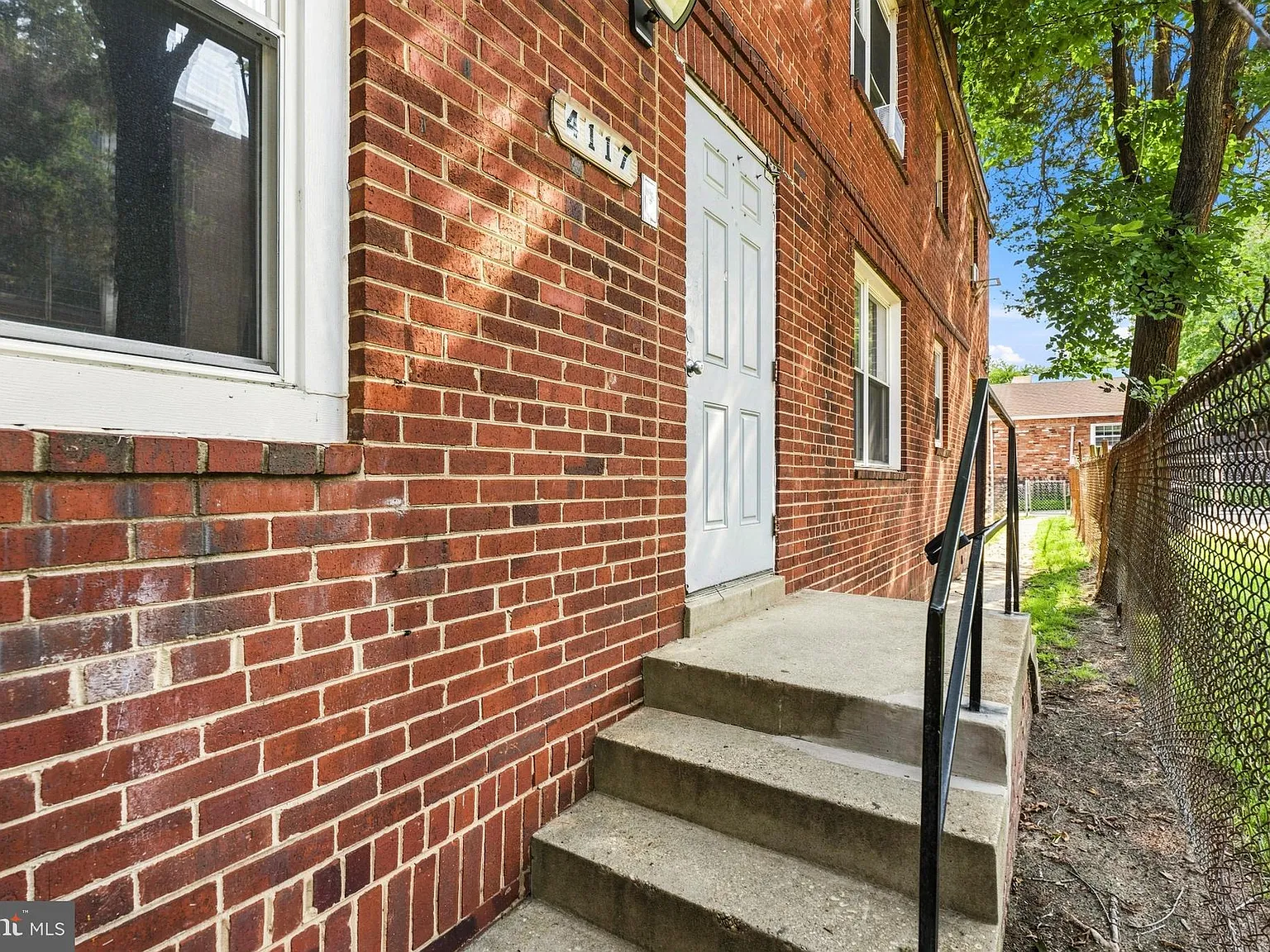 1 bed, 600 sqft, $1,499 — Photo 2