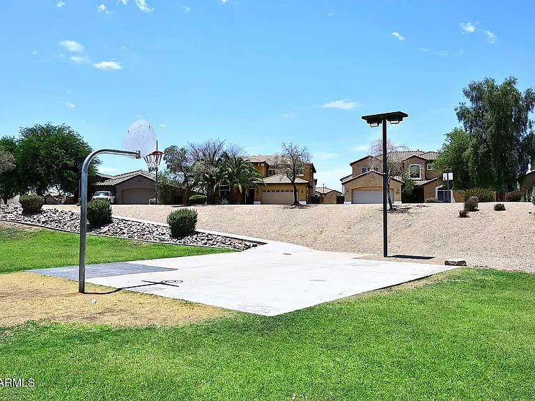 17430 W Yavapai St — Photo 44