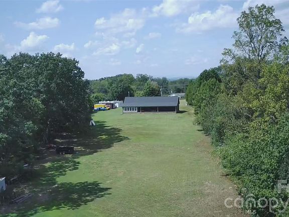 4th image of 2306 Buffalo Shoals Rd