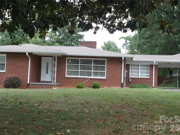 507 Dakota St, Kannapolis, NC 28083