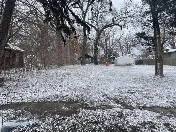 1130 Obrien St, South Bend, IN 46628