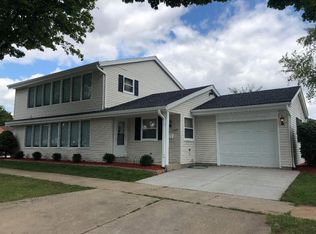 6806 W Lancaster Ave, Milwaukee, WI 53218