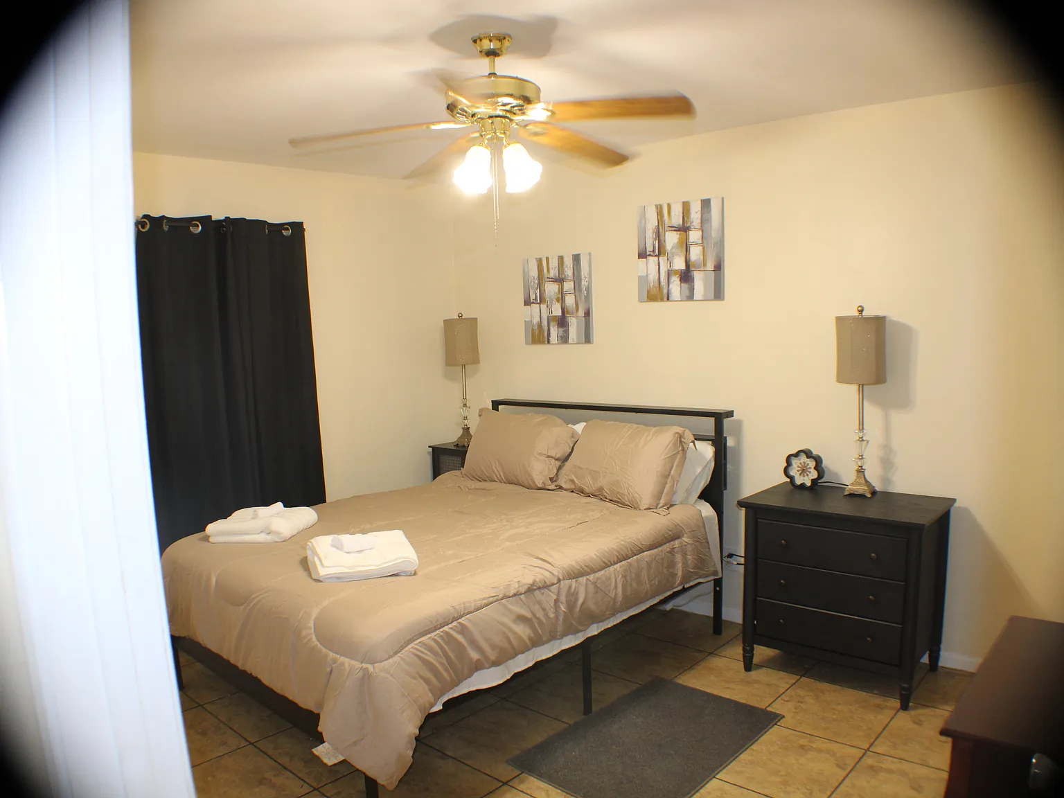 4 bed, 1185 sqft, $3,150 — Photo 3