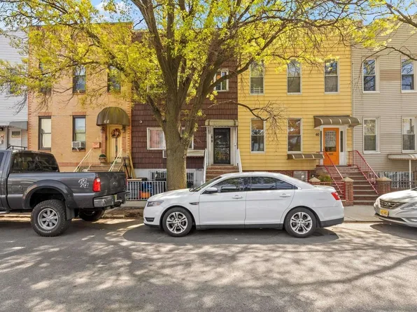 62 Eckford Street, Brooklyn, NY 11222