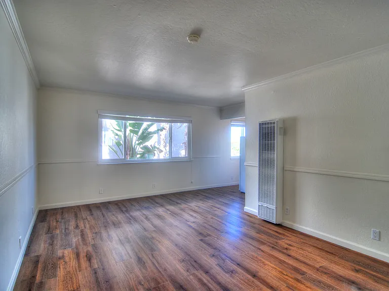 2240 Angela Ct #9 — Photo 8