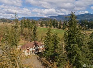 27124 SE 416th St, Enumclaw, WA 98022