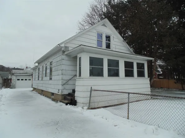 12 Eight Jay St, Johnson City, NY 13790