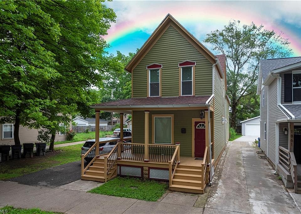 1st image of 1855 W 47th St