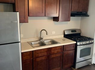 2110 S 17th Ave APT 4, Broadview, IL 60155