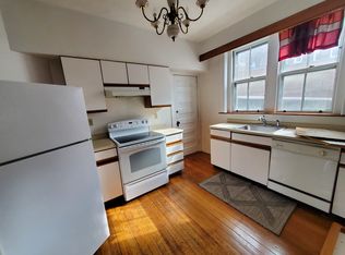 1673 Beacon St #1, Brookline, MA 02445