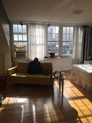 Rented by AJ Clarke | media 27