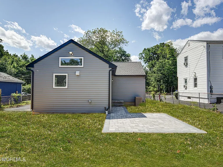 769 Cliffwood Ave — Photo 14